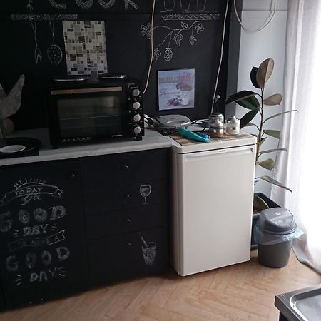 Comfy Studio Lamia Ngoại thất bức ảnh